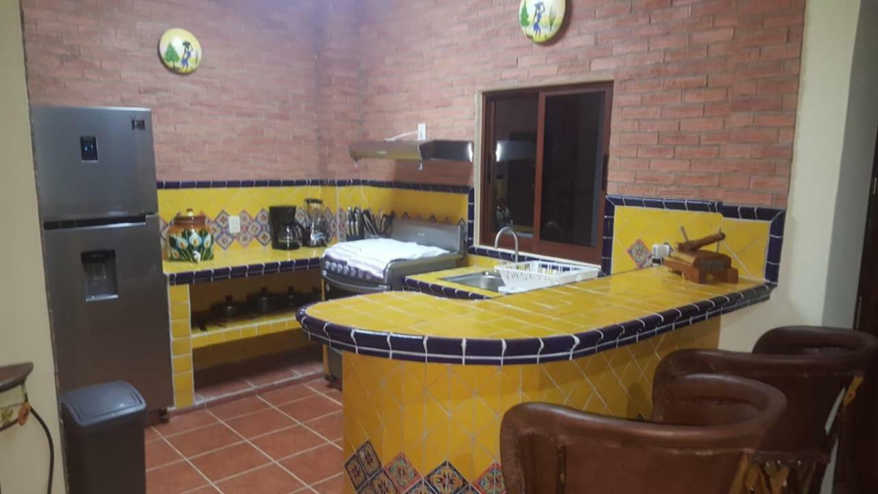 옐라파 Casa Palmito Cerca De La Playa 빌라 외부 사진