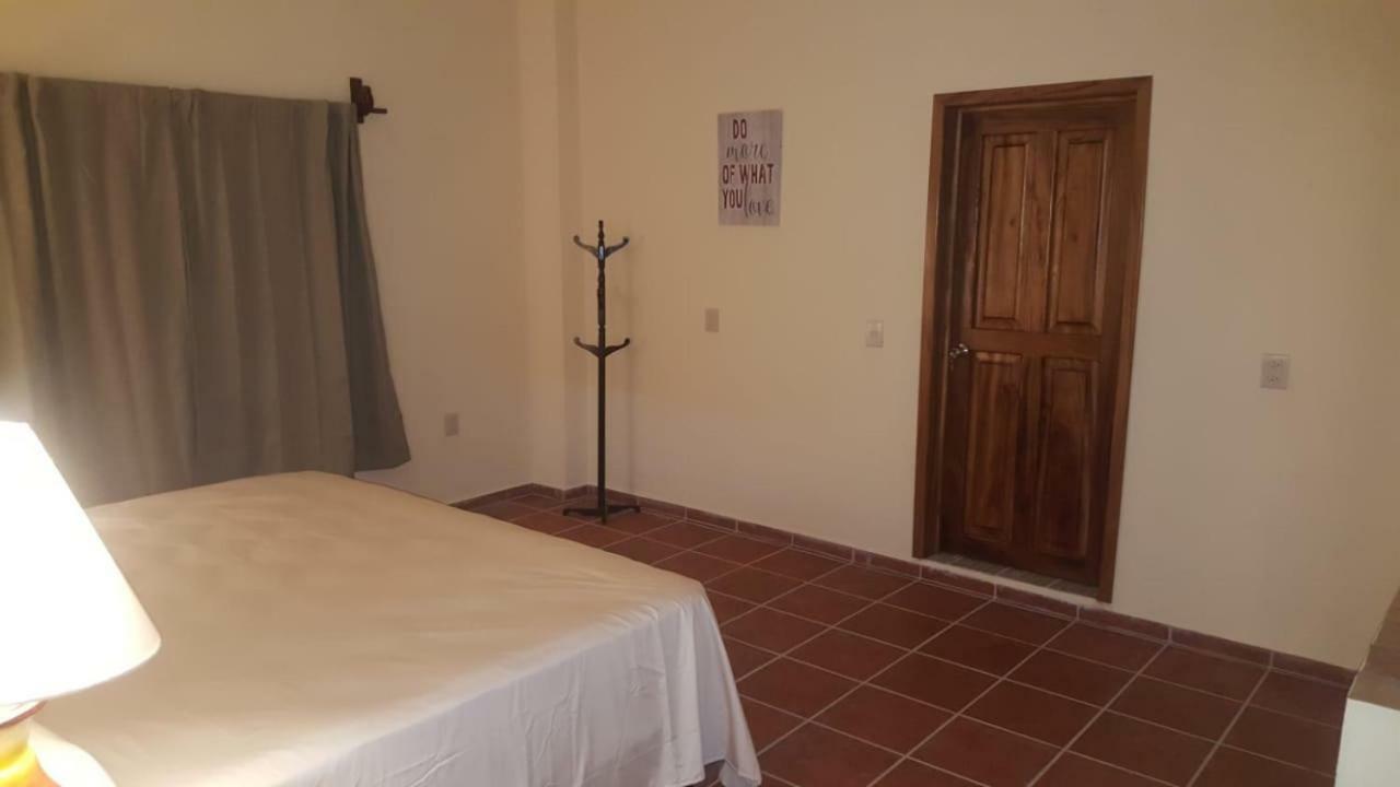 옐라파 Casa Palmito Cerca De La Playa 빌라 외부 사진