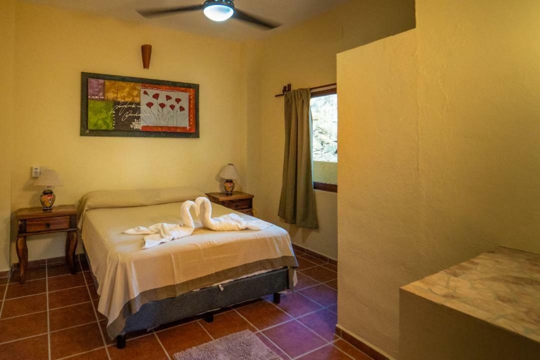 옐라파 Casa Palmito Cerca De La Playa 빌라 외부 사진